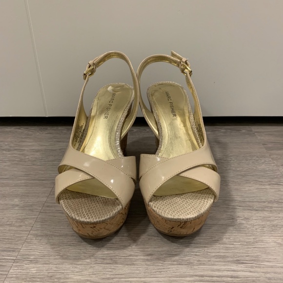 Nude Marc Fisher cork wedge heels size 6.5 - Picture 7 of 7